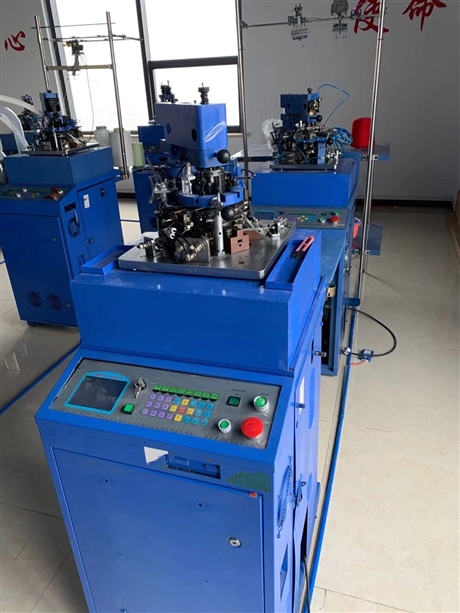 全自动织袜机价格设备厂家直接供货恋莎袜业袜子机价格