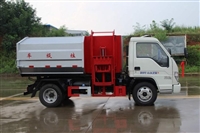 收运垃圾车 载重3吨挂桶垃圾车价格