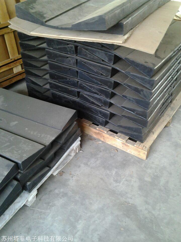 钢卷橡胶垫钢卷橡胶垫片钢卷运输橡胶垫钢卷胶垫