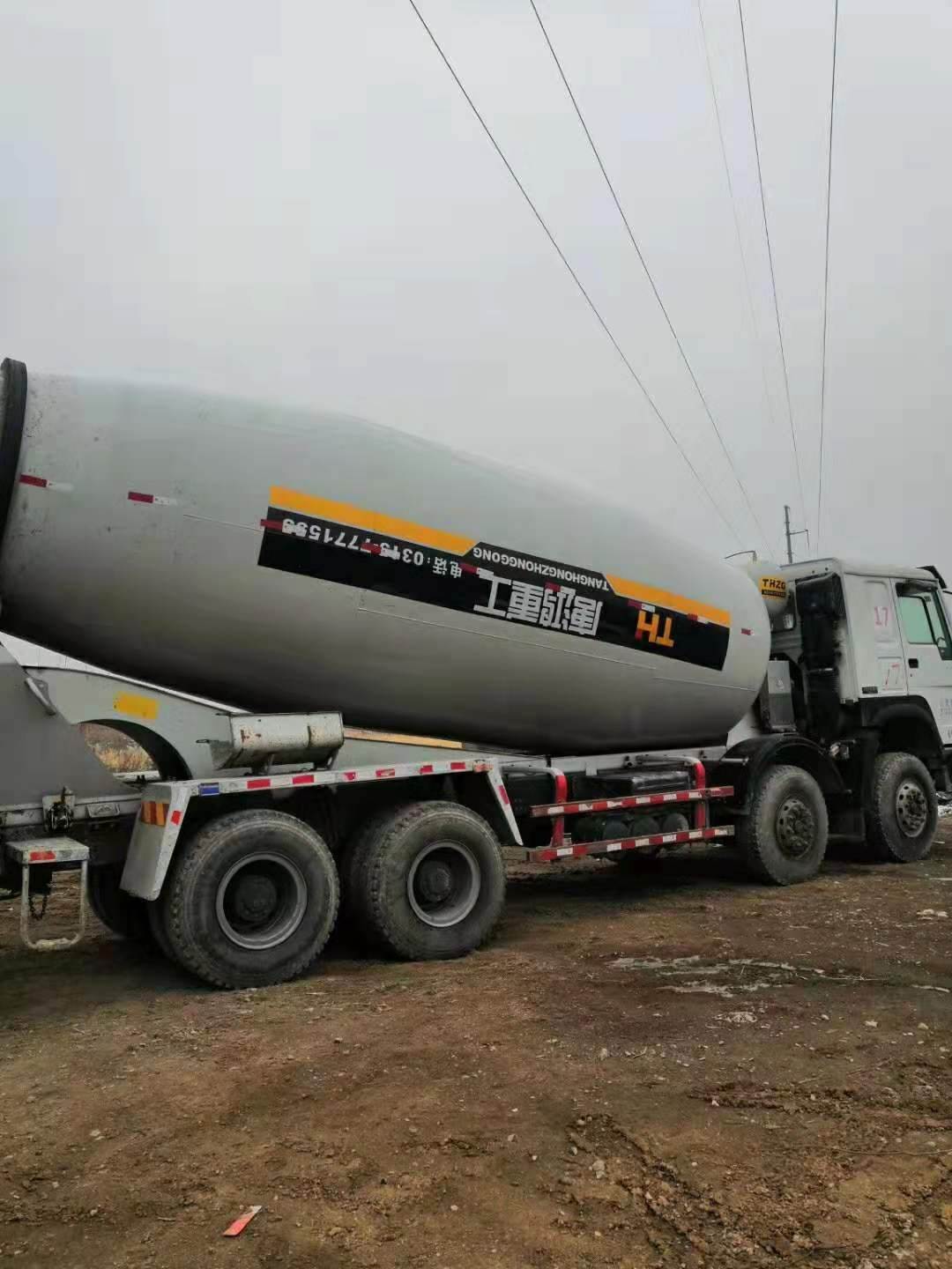 18方豪沃底盘 鸿达上装二手搅拌车 二手搅拌车 二手搅拌罐车