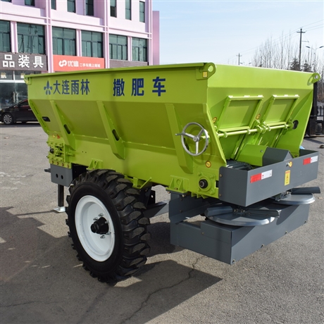 厂家批发大型撒粪机 牛羊粪撒粪车 鸡粪撒粪机