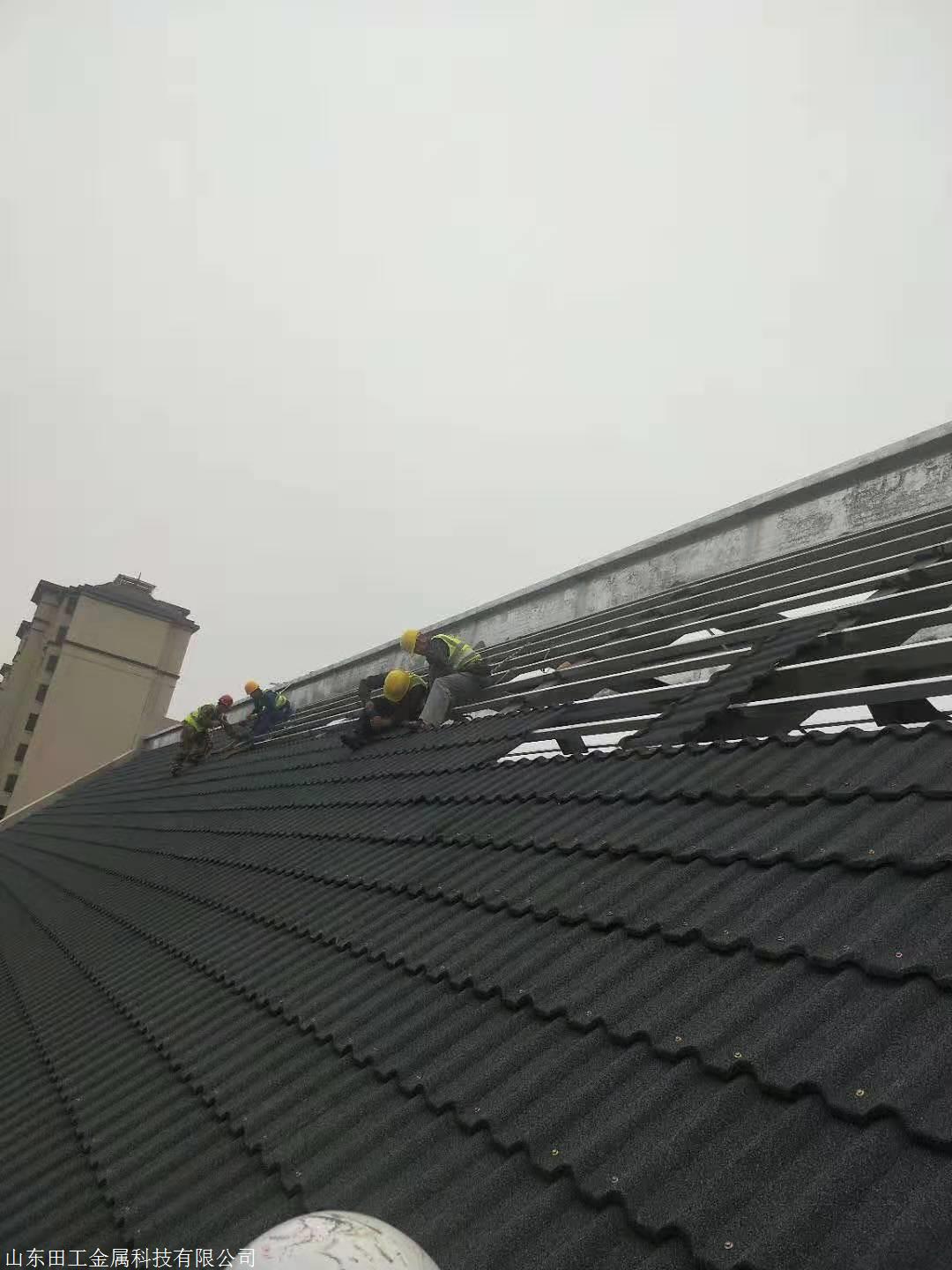 屋面翻新改造瓦防火降噪蛭石瓦新型环保金属瓦-工地施工材料-中国五金