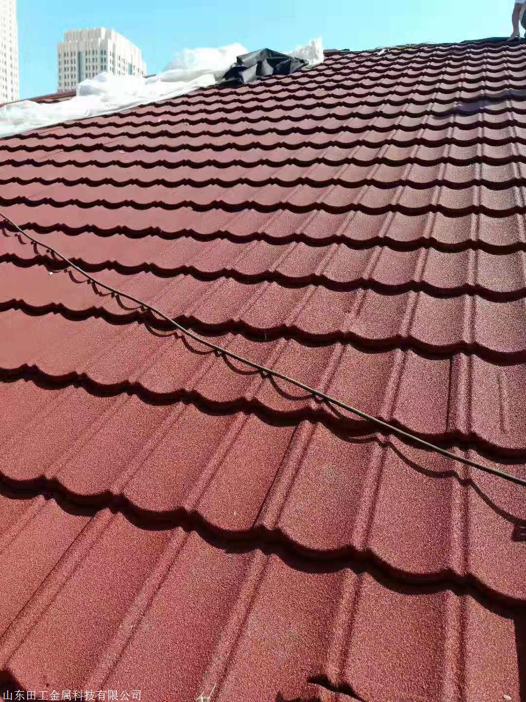 甘肃彩石金属瓦兰州金属瓦供应商量大优惠圆弧形镀铝锌瓦