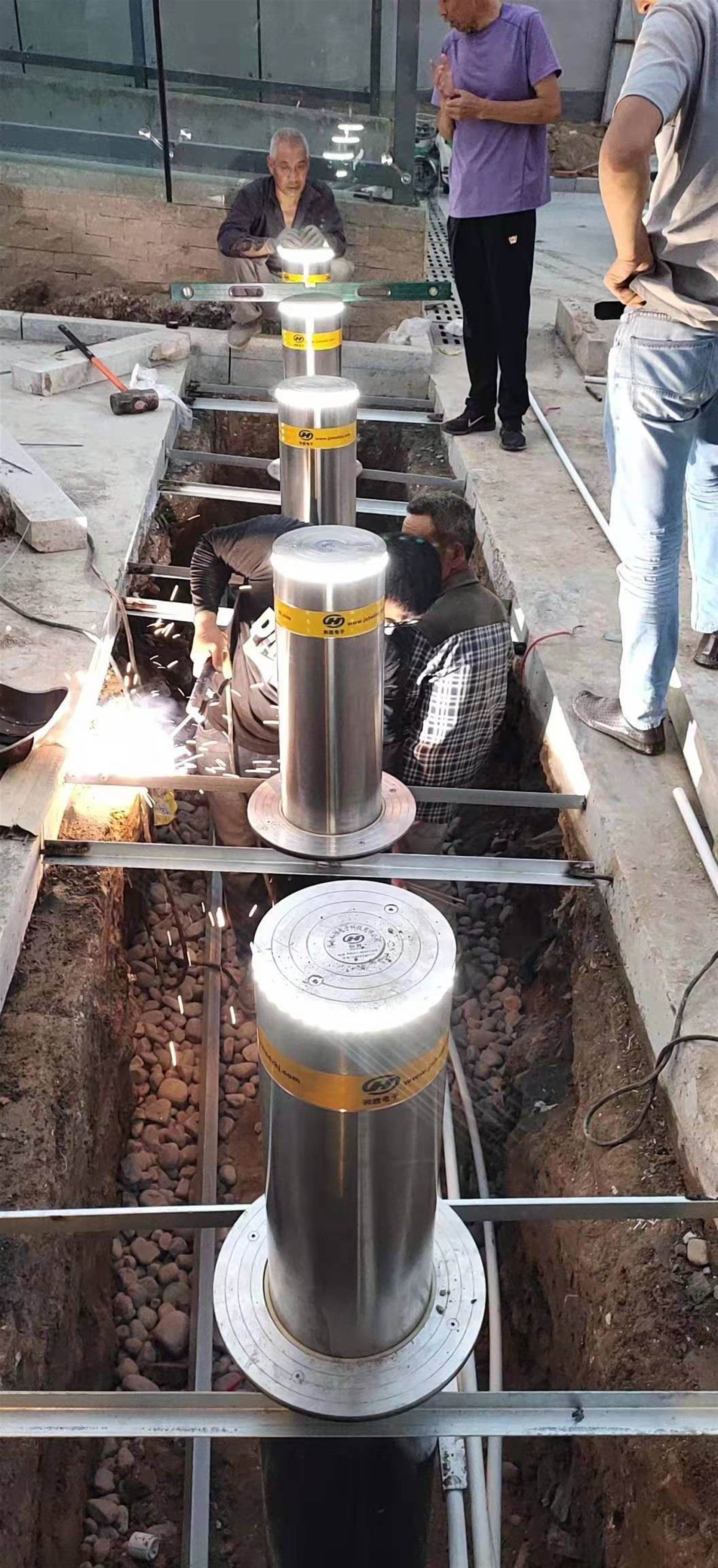 济宁液压升降柱厂家安装