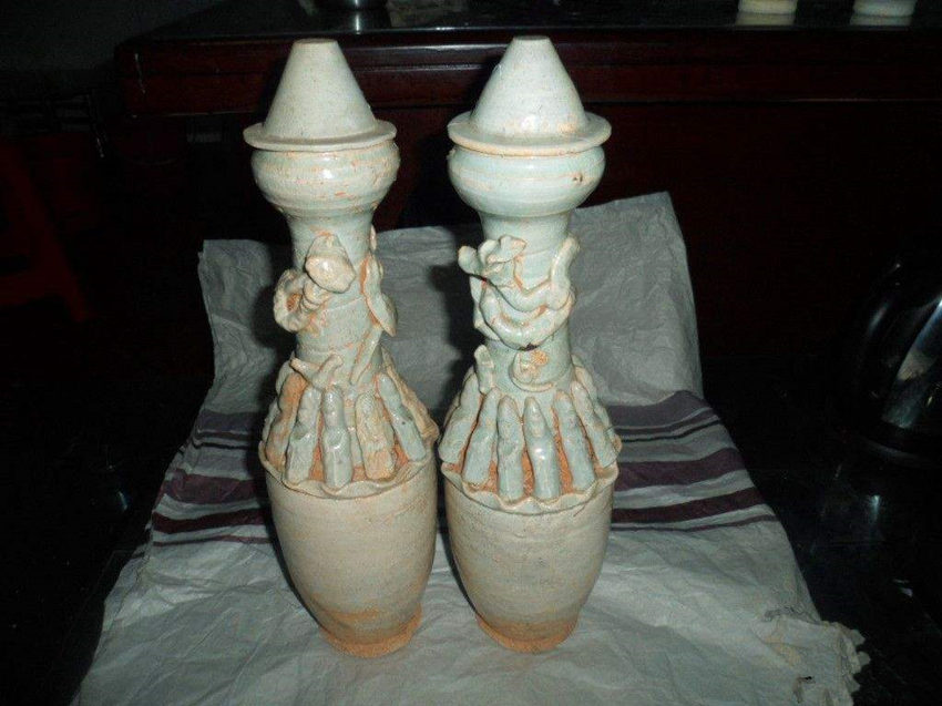 青釉龙纹魂瓶鉴定高价拍卖