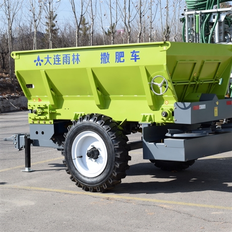 大型撒粪车 有机肥撒粪机 禽畜堆肥撒肥车