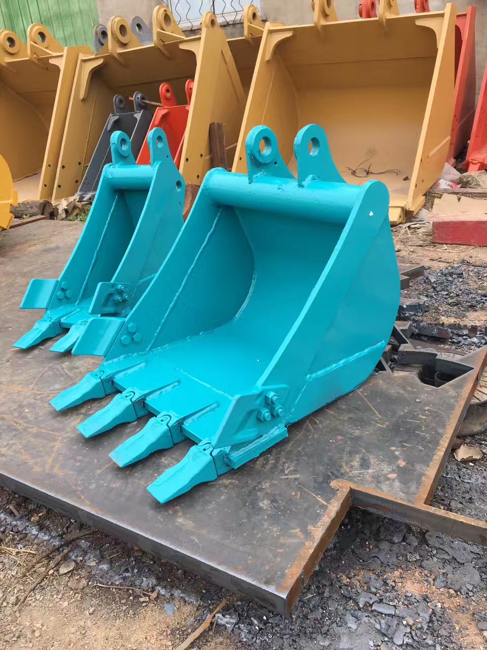 挖掘机挖斗批发定做挖机铲斗 网格斗土方斗