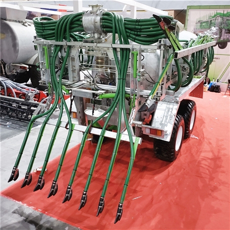 廠價批發(fā) 真空泵沼液撒糞車 液態(tài)肥液體肥撒糞車