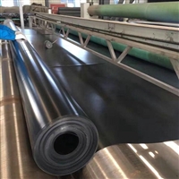 上海1.5mmHDPE光面防渗膜用于工业污水池,1.0光面HDPE防渗膜批发