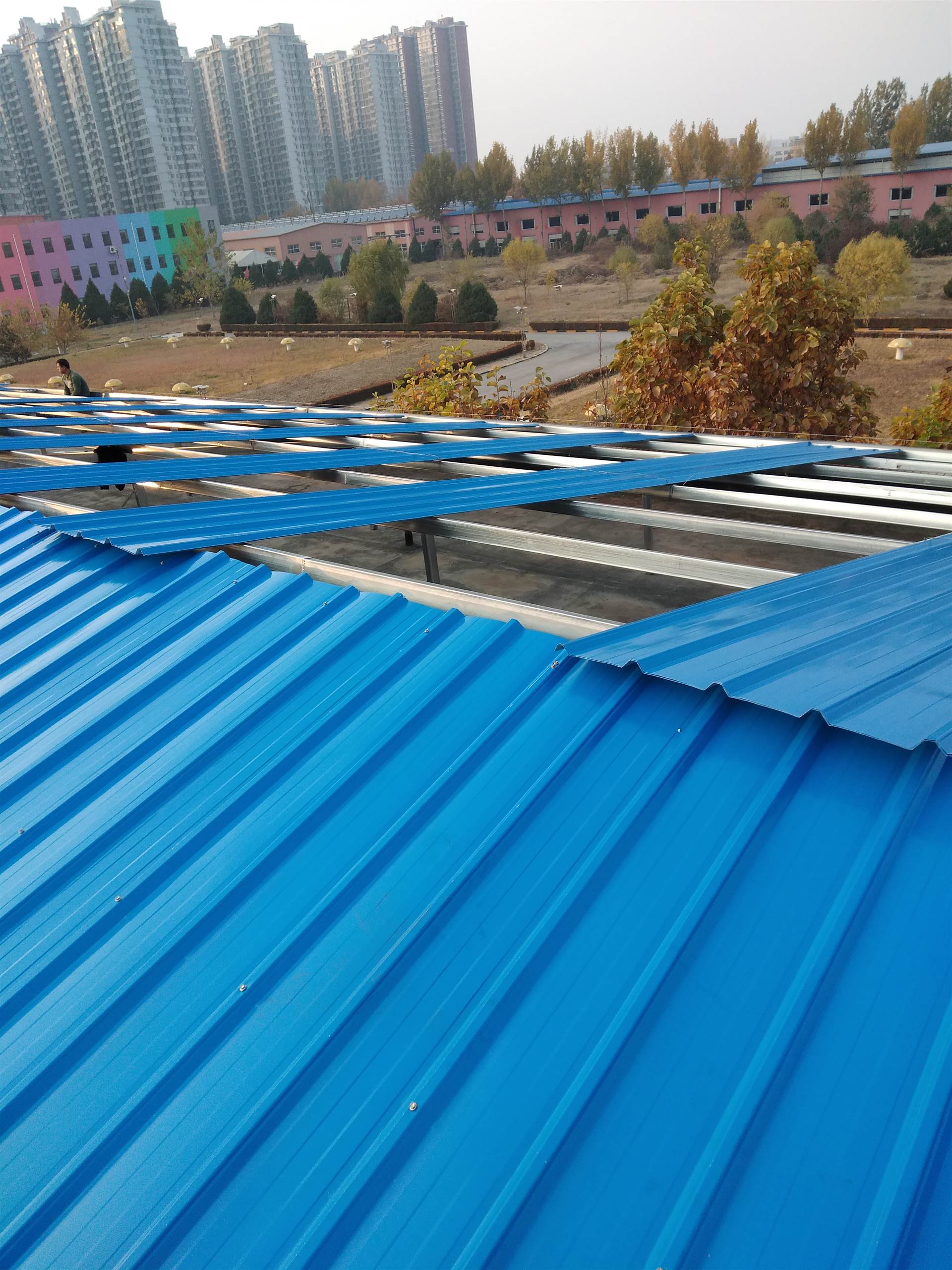 太阳能光伏支架系统 彩钢瓦屋顶支架 屋顶光伏电站-阿里巴巴