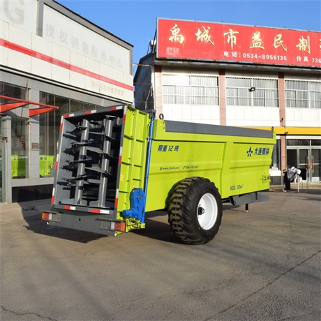 抛撒车厂家批发 12方有机肥鸡粪抛撒车