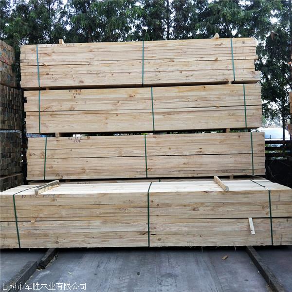 青岛松木托盘料 烘干方木 定制加长6米