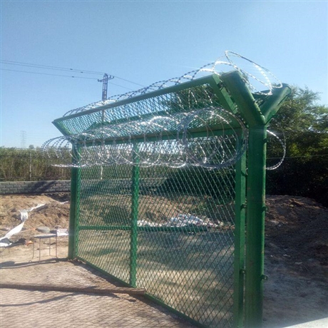 新疆机场护栏网生产加工