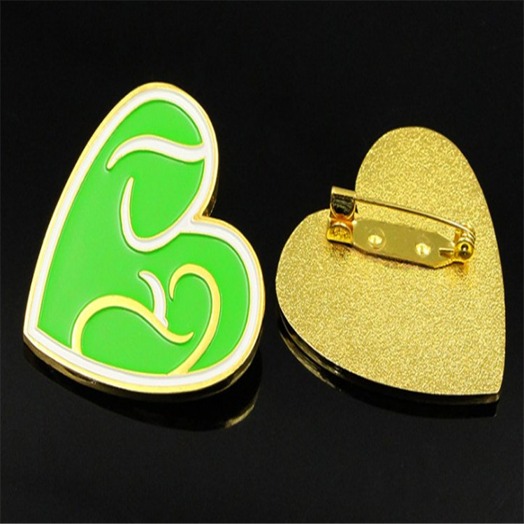 企业金属胸章定制,高质量字母徽章,金银铜襟章生产