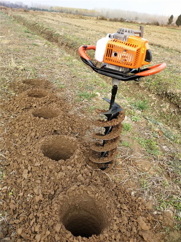 植树挖坑机便于携带搬运