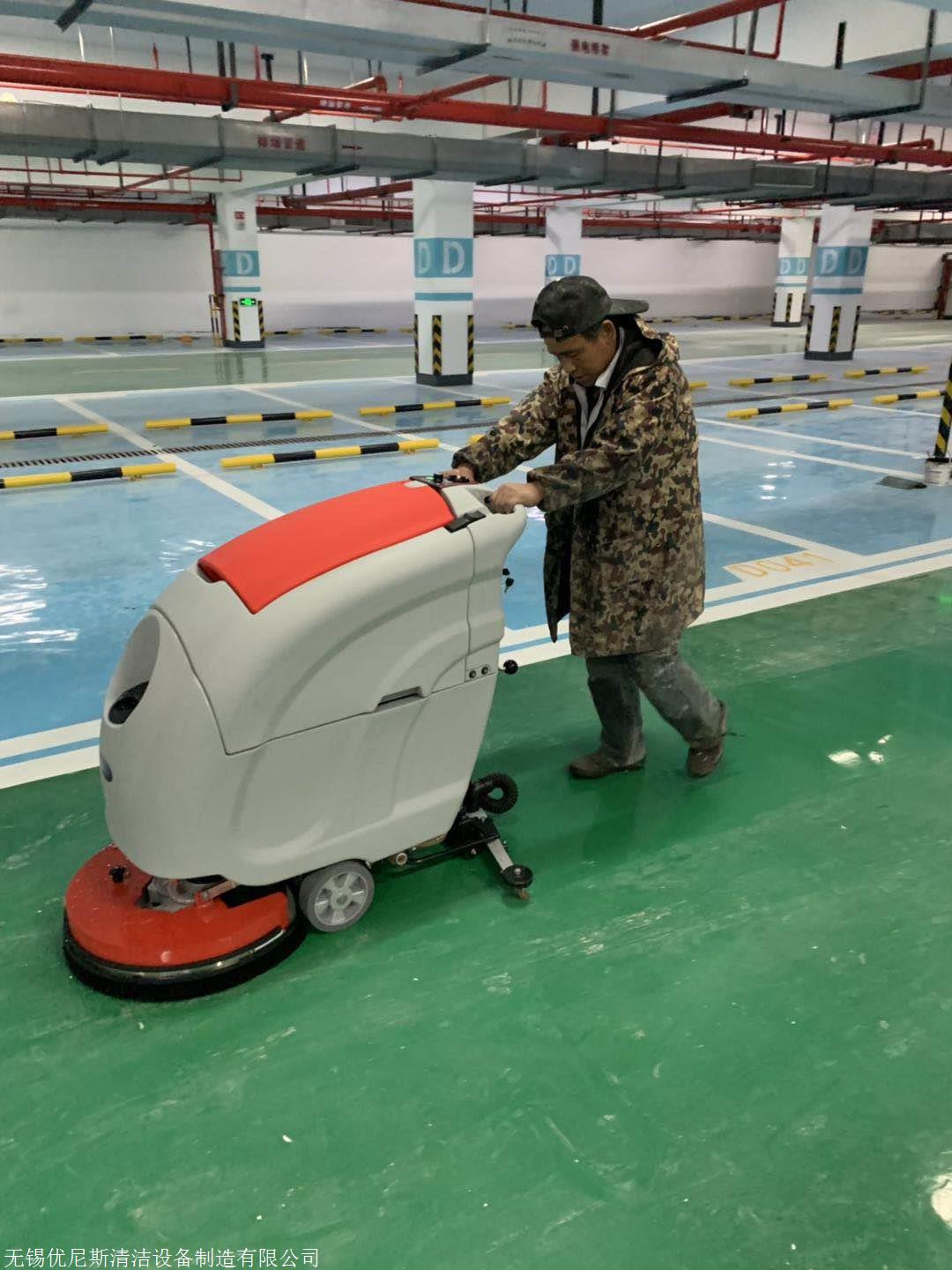 宜兴洗地机地下车库手推式洗地机停车场全自动洗地机l520bt