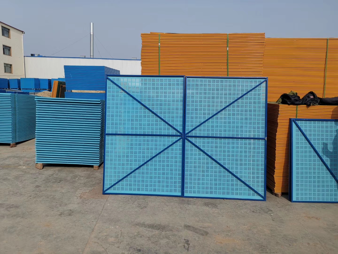 爬架网 金属网 安全防护网 防风抑尘网 建筑保护网