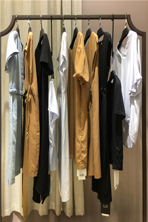 e15女装折扣批发 库存尾货拿货