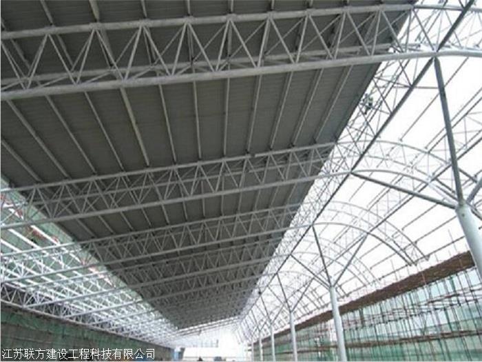 安徽省桐城市体育馆网架钢结构加工厂