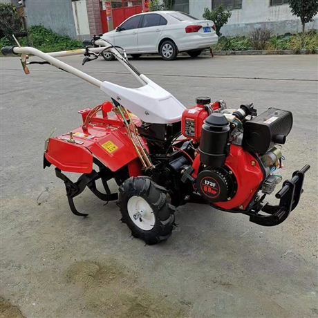 173四驱微耕机 自走式田园管理机 旋耕机大铁轮除草机