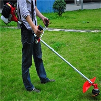 现货背负式割草机 汽油果园割草机 小型背负式剪草机