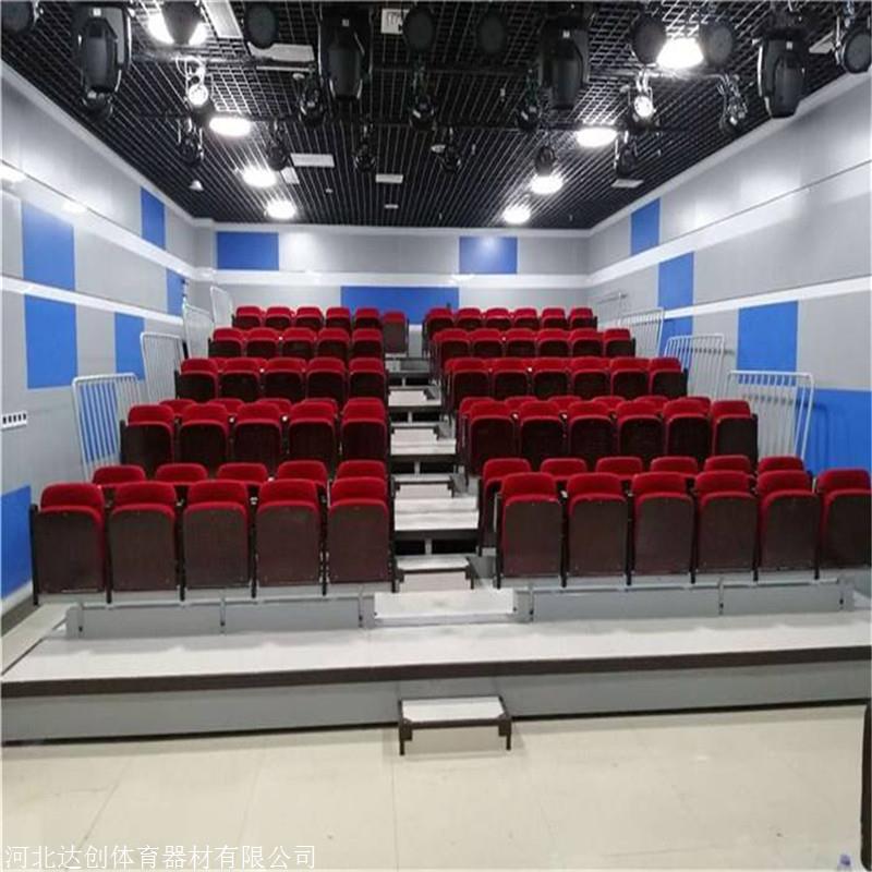 云南室内外看台座椅足球场看台座椅各类场馆座椅