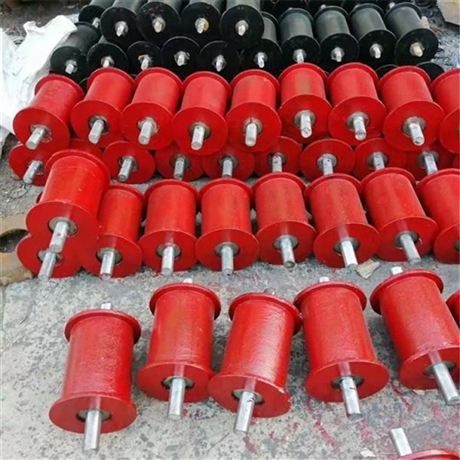 300*150聚氨酯地滚轮300*200聚氨酯地辊轮