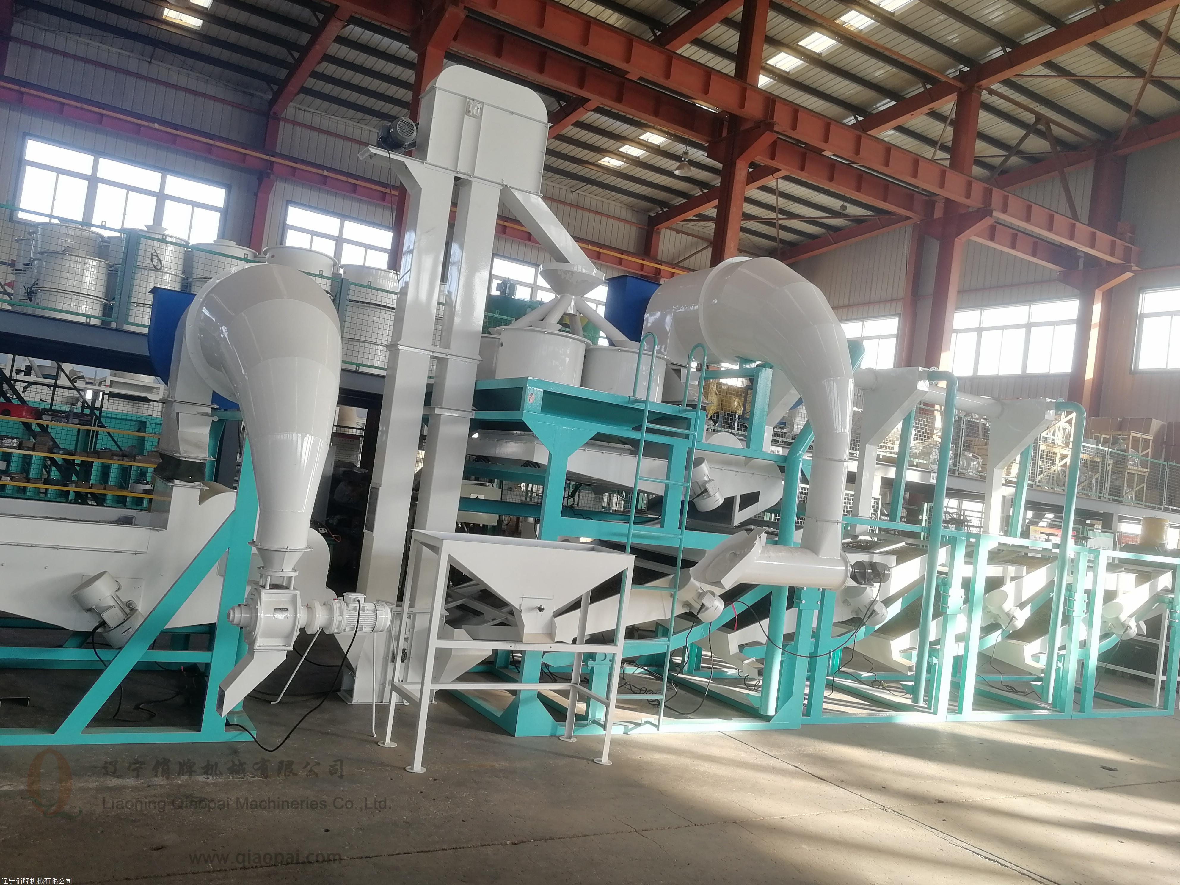 厂家供应俏牌葵花籽脱壳机油葵剥壳机