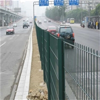 交通道路沿边防护网 道路临边护栏网 路边防护网