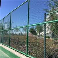 运动场防护网 勾花防护网规格 勾花围栏网安装