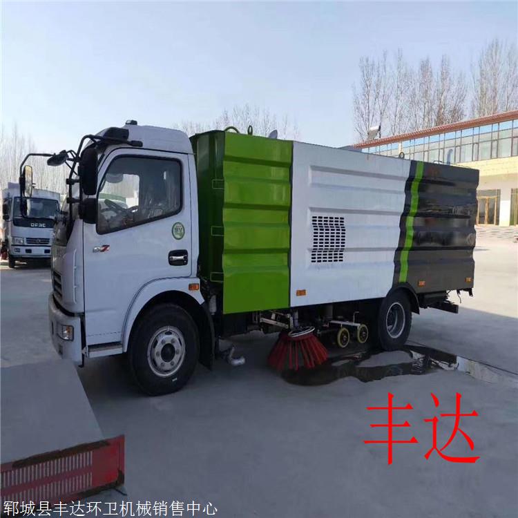 江西扫路车多少钱一辆燃油式扫路车