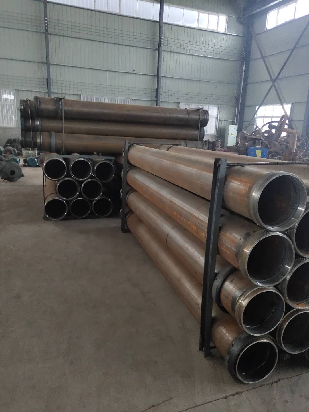 4个壁厚的灌注桩导管