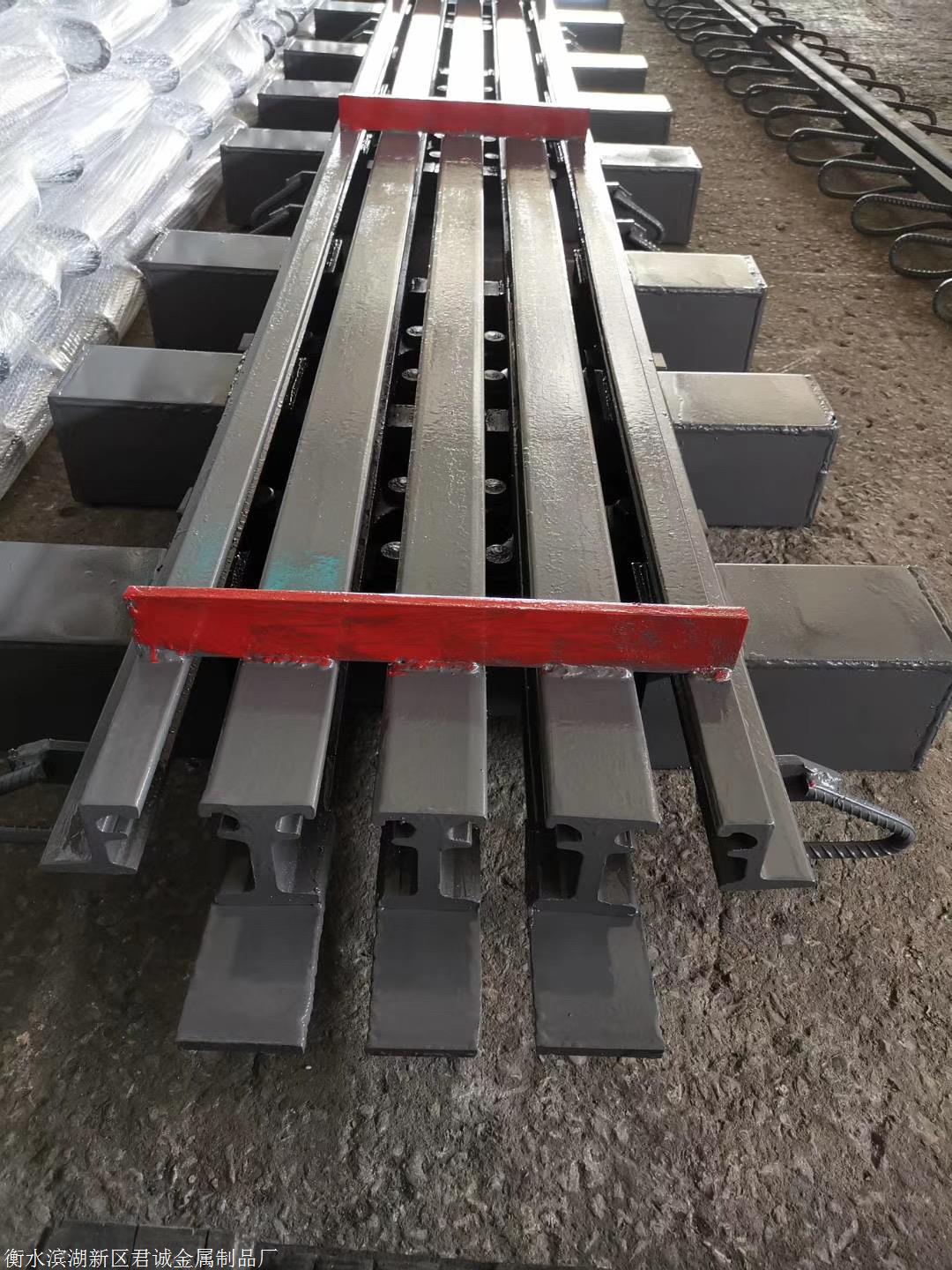 桥梁160型伸缩缝桥梁模数式伸缩缝欢迎来电洽谈