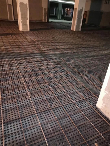 泰安闊展塑料疏水板 蓄排水板廠家批發(fā) 質(zhì)優(yōu)價廉