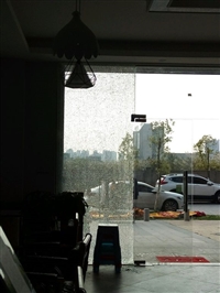 黄浦区玻璃门倾斜维修 玻璃门下沉刮地面维修