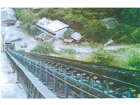 山东泽荣DJ型大倾角挡边带式输送机