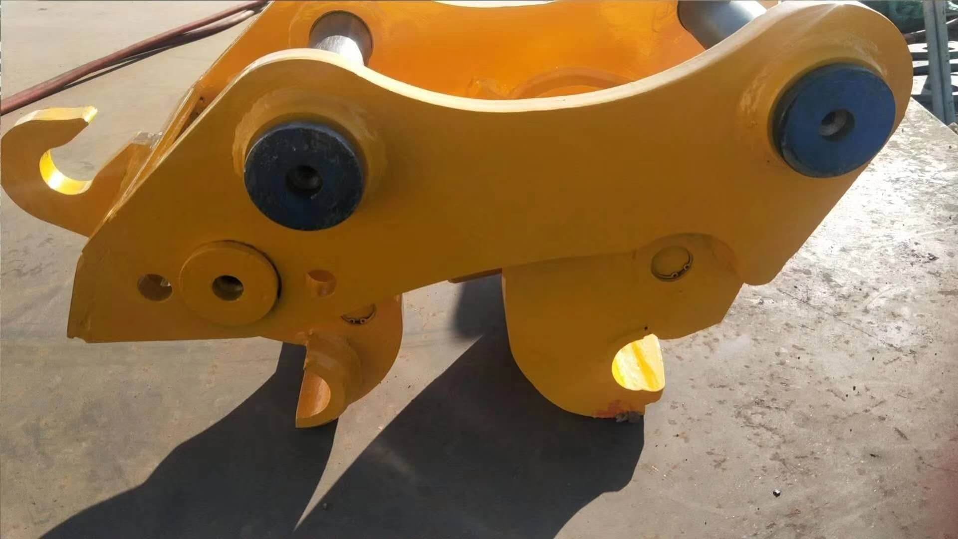 60挖掘机挖树神器挖掘机弧形挖树刀小挖机挖树刀片挖掘机起树刀