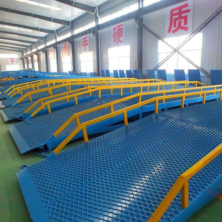 固定式登车桥 物流园登车桥