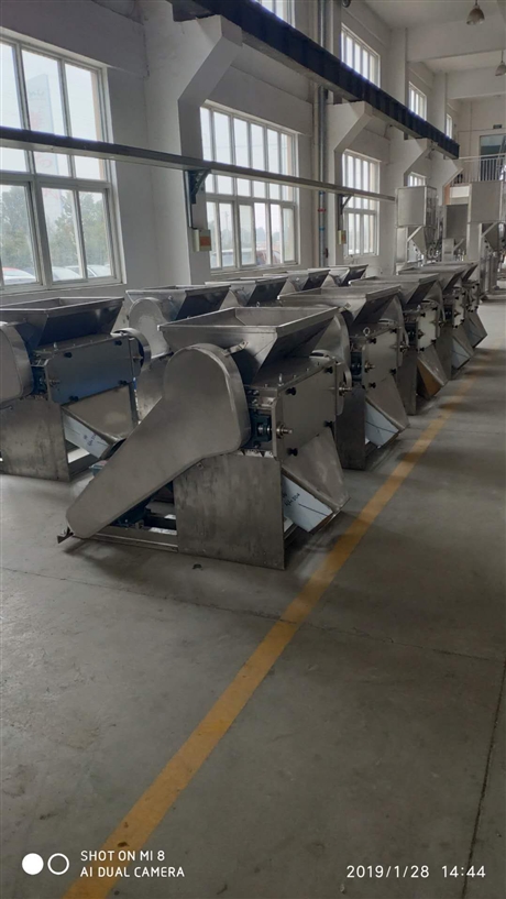 对辊式粉碎机不锈钢材质