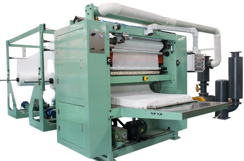 1100幅宽全自动棉柔巾折叠机