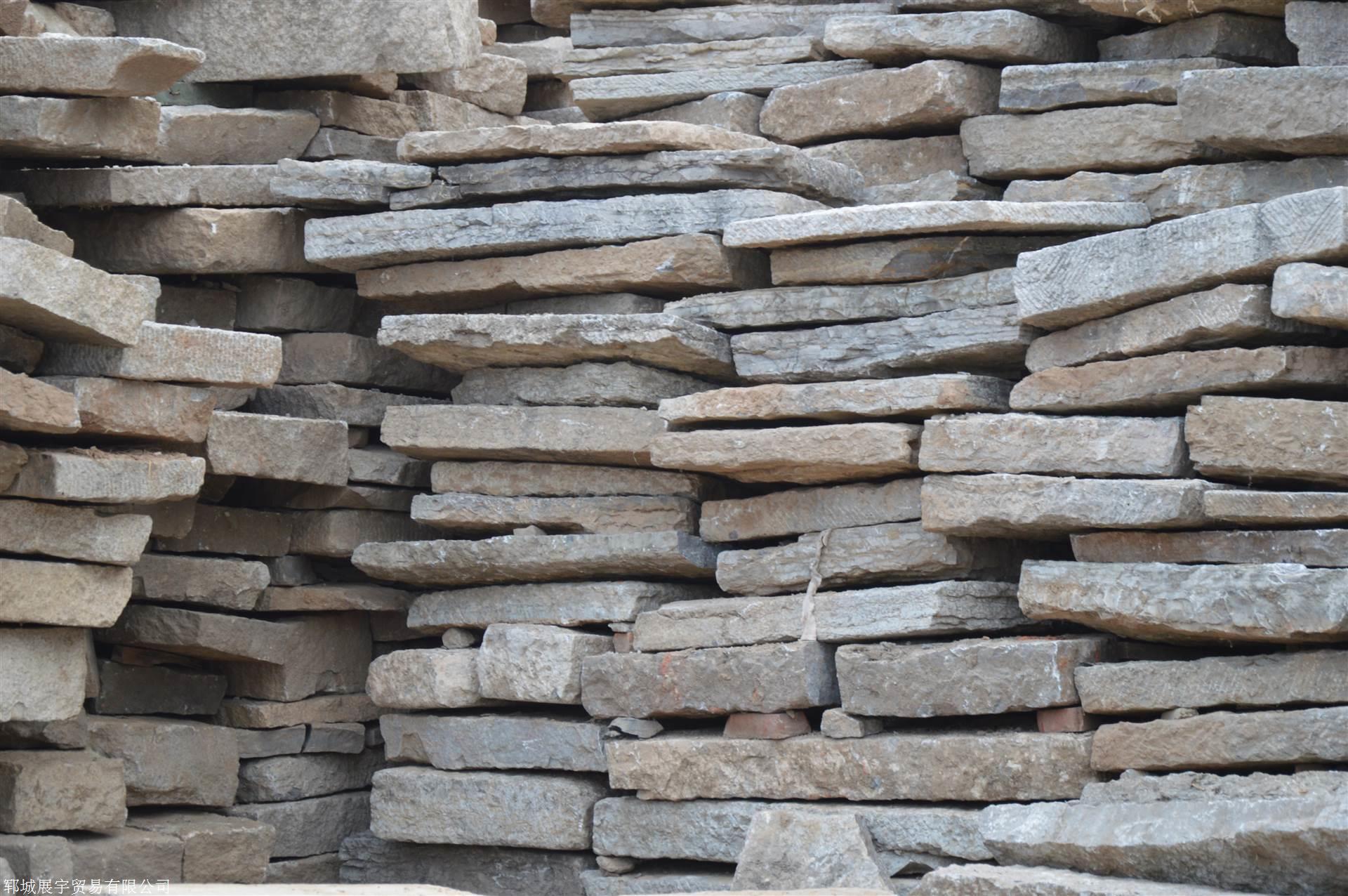 山西哪里有卖老石板的 山东厂家低价直销精品老石板 毛石板 包邮