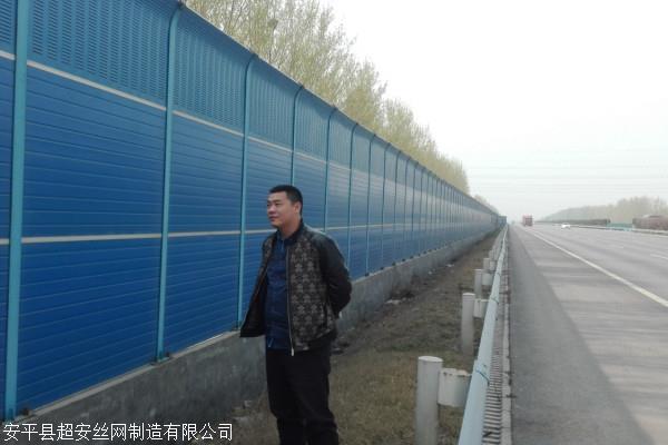 呼和浩特建筑工地隔音墙板降噪用的什么材料