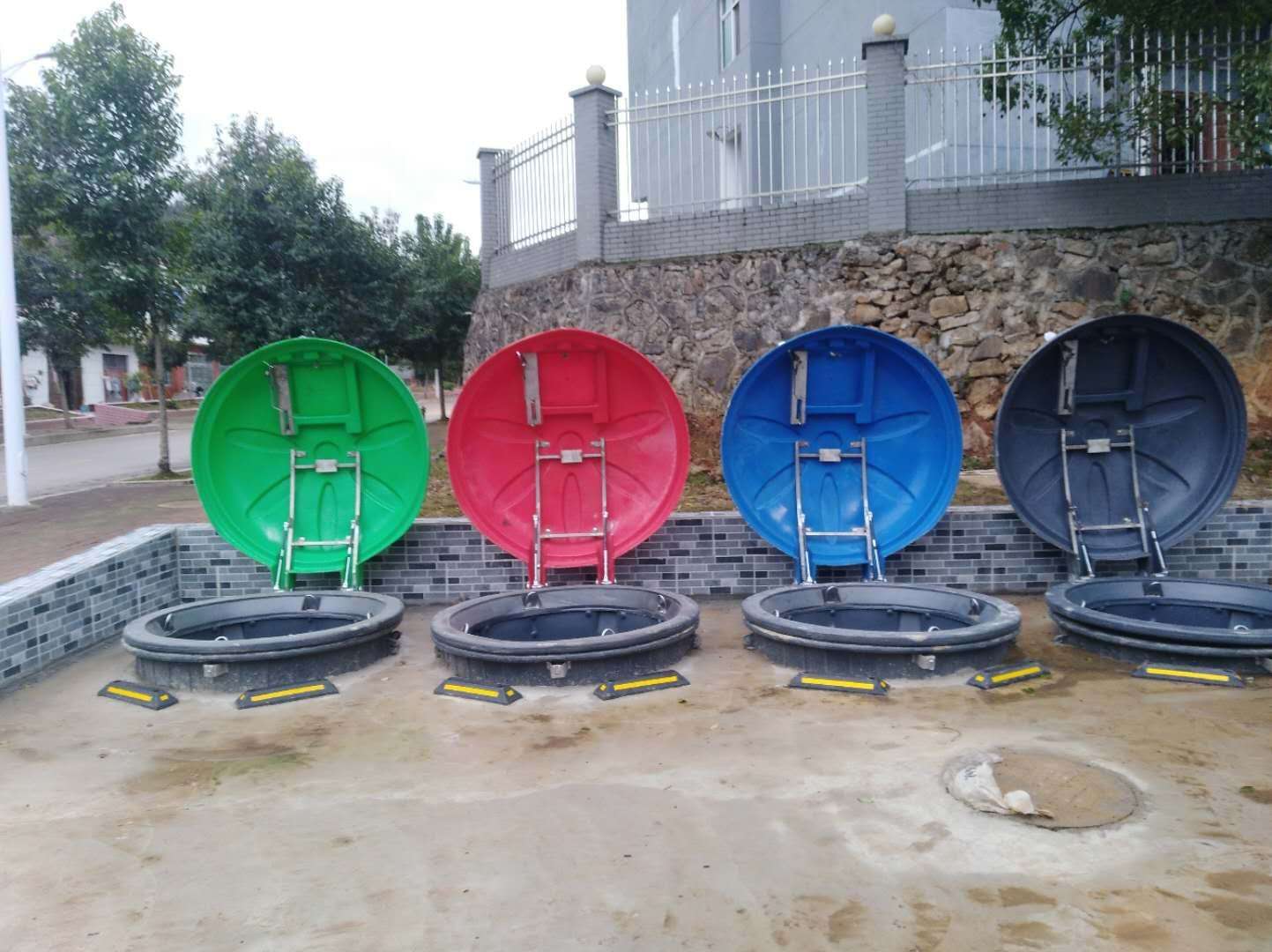 传统垃圾池的处理和地埋式垃圾桶