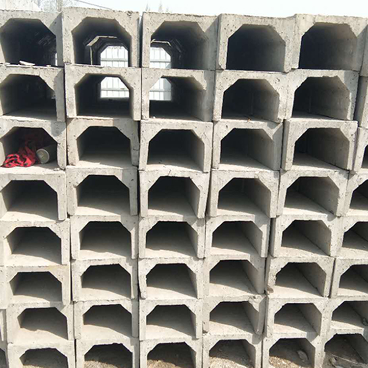 成品排水沟 预制u型排水沟 宇发 现货出售