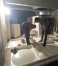 滨州组合式水箱质量 玻璃钢水箱哪里有售 卫生间冲水箱