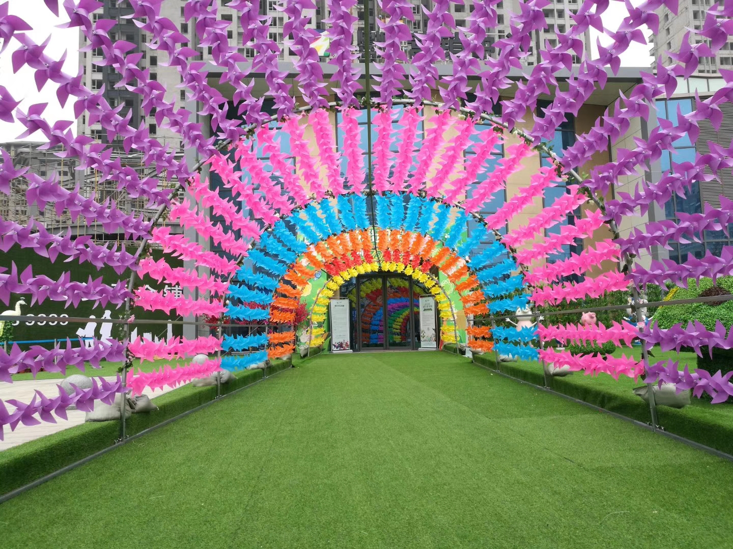 主题风车节租赁风车长廊全国承接