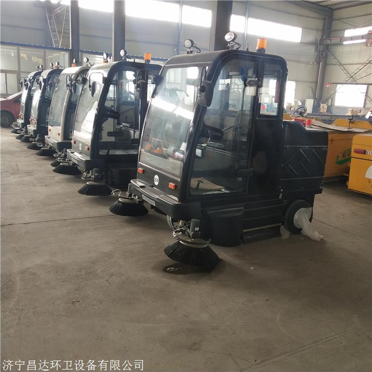 道路电动扫地车电动扫地车报价
