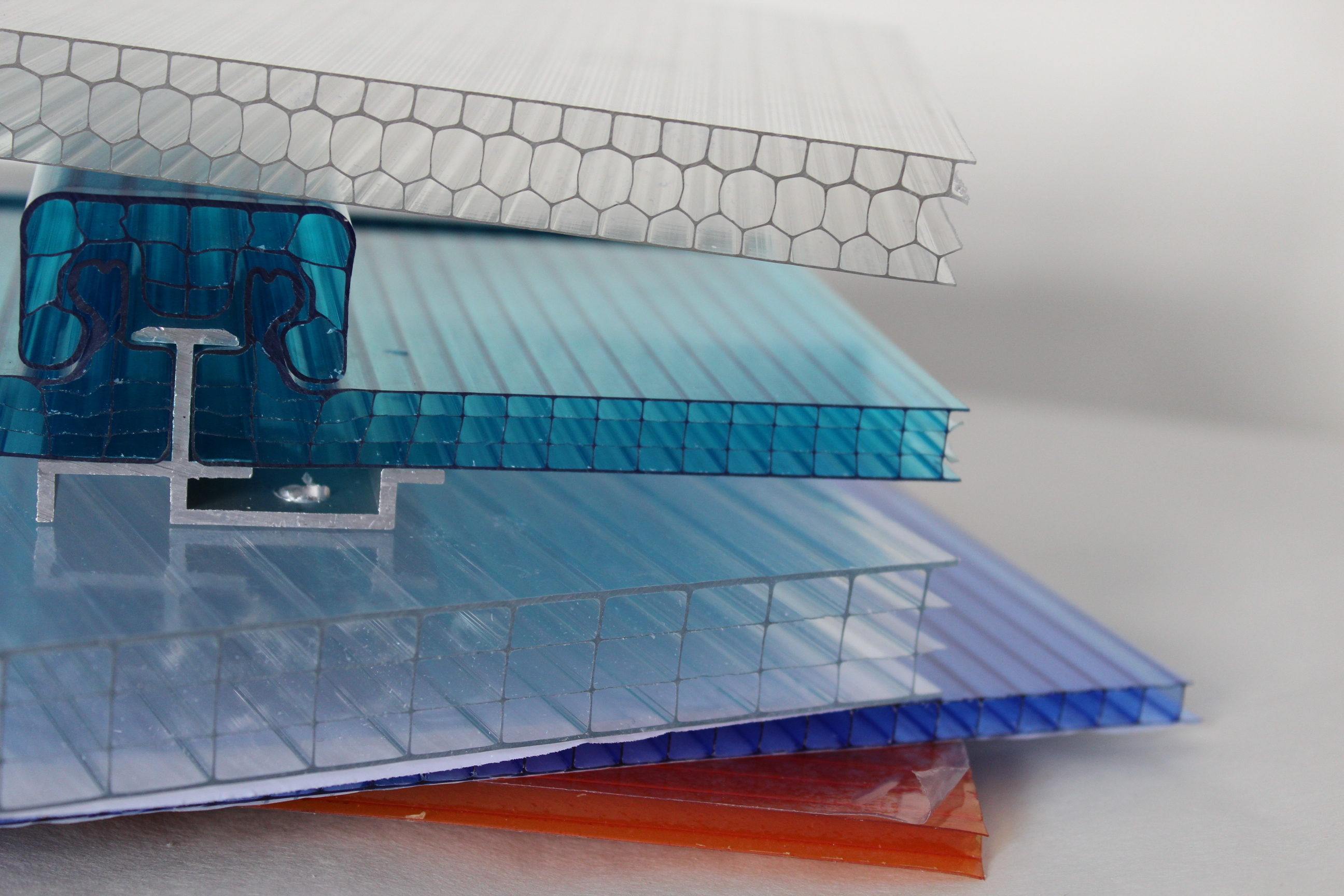 临湘市阳光板厂家批发商