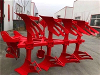 大型拖拉机带翻转犁厂家价格 四铧液压翻转犁