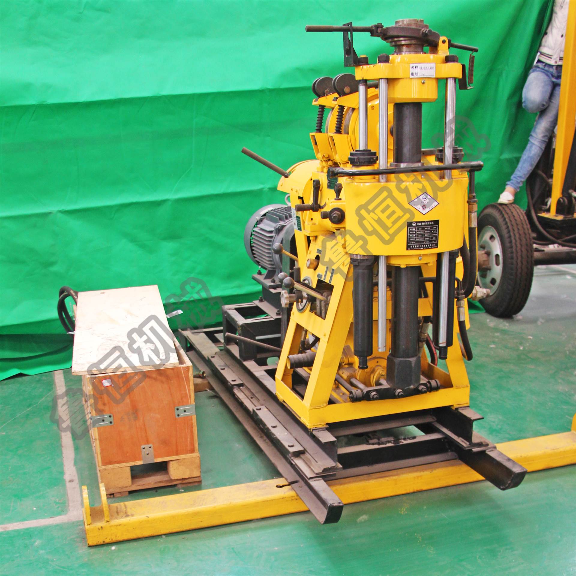液压岩石劈裂机 开山破石的开山设备 液压型混凝土劈裂器